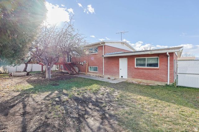 986 N 1550 W, Provo, UT 84604