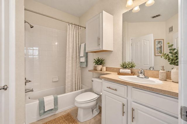 6149 METROWEST BOULEVARD 308, Orlando, FL 32835
