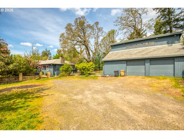29729 Sw OLD WELL Rd, West Linn, OR 97068