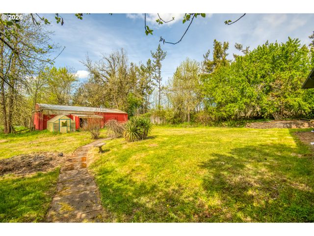 29729 Sw OLD WELL Rd, West Linn, OR 97068