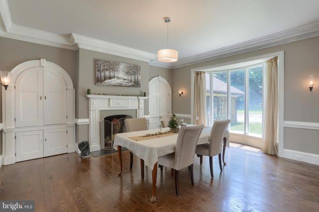 51 HILL MANOR DR, Hershey, PA 17033