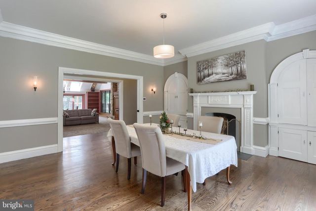 51 HILL MANOR DR, Hershey, PA 17033