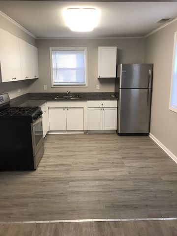 17 Oak Lane, Park Forest, IL 60466