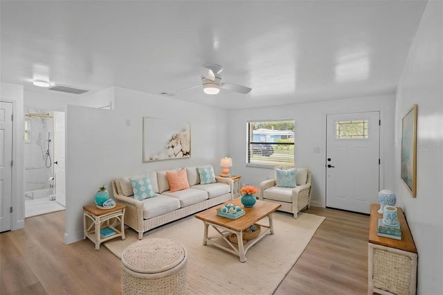1781 APACHE TRAIL, Clearwater, FL 33755