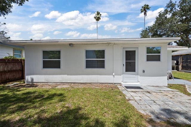 1781 APACHE TRAIL, Clearwater, FL 33755