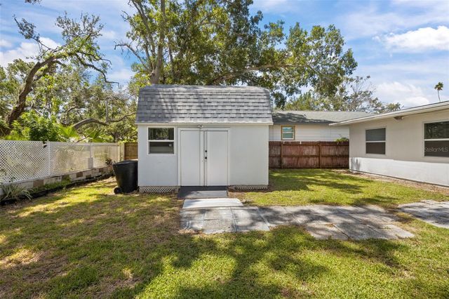 1781 APACHE TRAIL, Clearwater, FL 33755