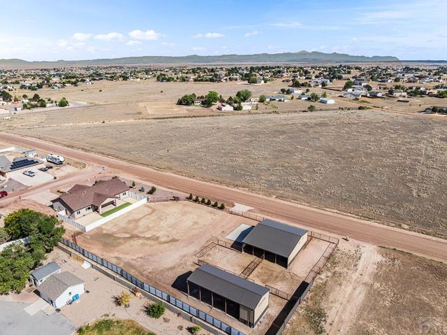 606 S Calaveras Dr, Pueblo West, CO 81007