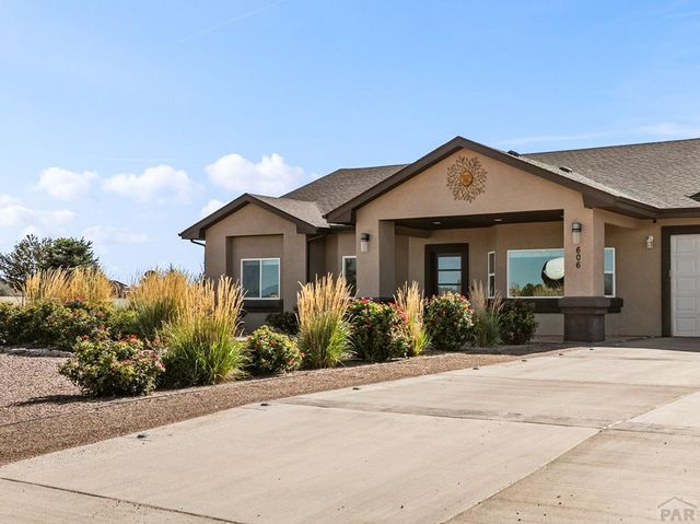 606 S Calaveras Dr, Pueblo West, CO 81007