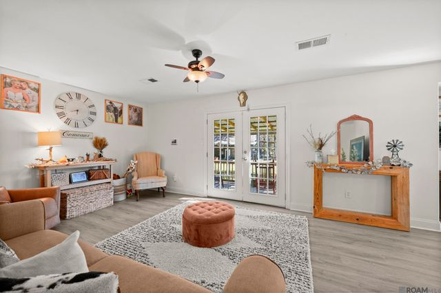 21184 La Hwy 16, Denham Springs, LA 70726