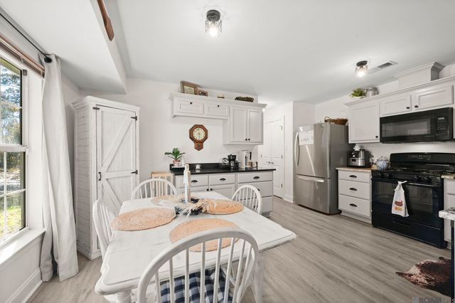 21184 La Hwy 16, Denham Springs, LA 70726