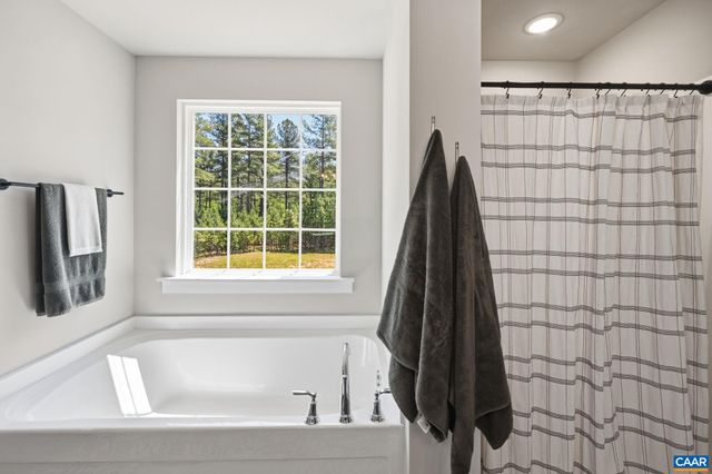 75 KYLE CT, Zion Crossroads, VA 22942