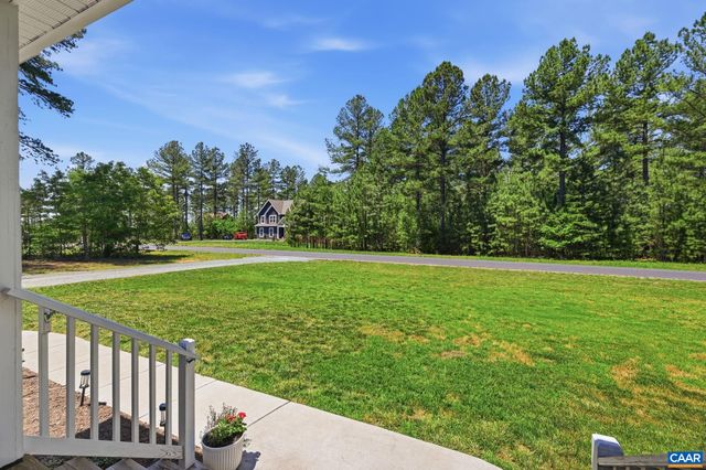 75 KYLE CT, Zion Crossroads, VA 22942