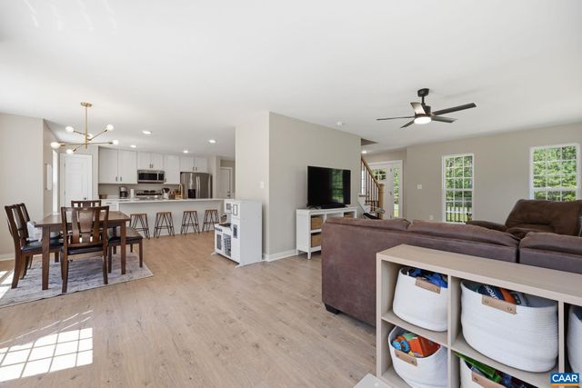 75 KYLE CT, Zion Crossroads, VA 22942