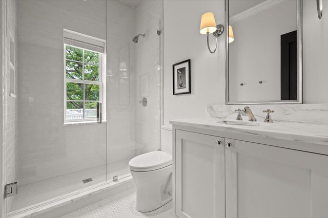 1636 Hillcrest Road, Chattanooga, TN 37405
