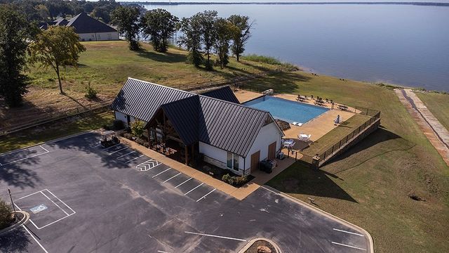 1593 Shoreline Drive, Mabank, TX 75143