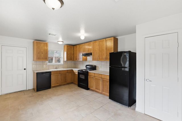 6647 Villarreal Drive, Missouri City, TX 77489