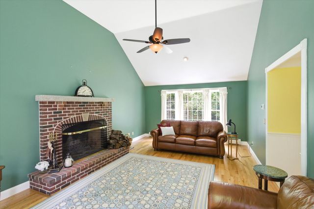 316 North Road, Candia, NH 03034