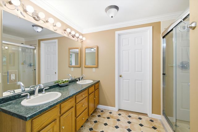 316 North Road, Candia, NH 03034