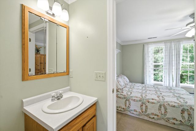 316 North Road, Candia, NH 03034