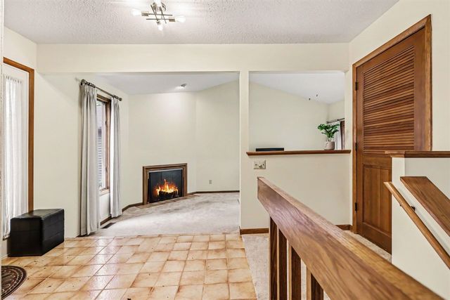 2429 Highpointe Drive, Kalamazoo, MI 49008