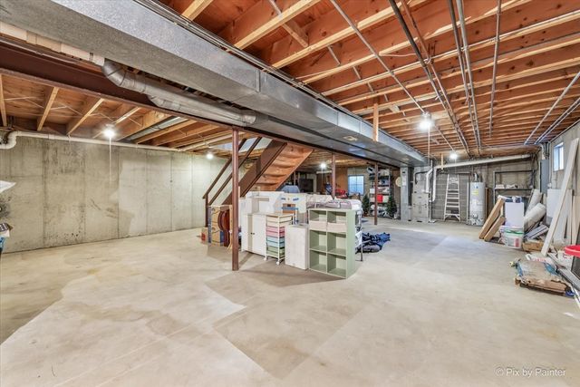 315 Minear Drive, Libertyville, IL 60048