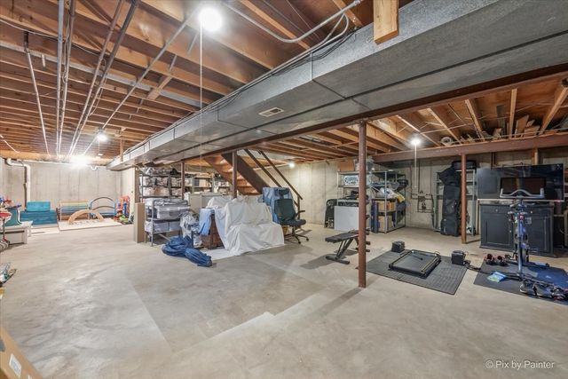 315 Minear Drive, Libertyville, IL 60048