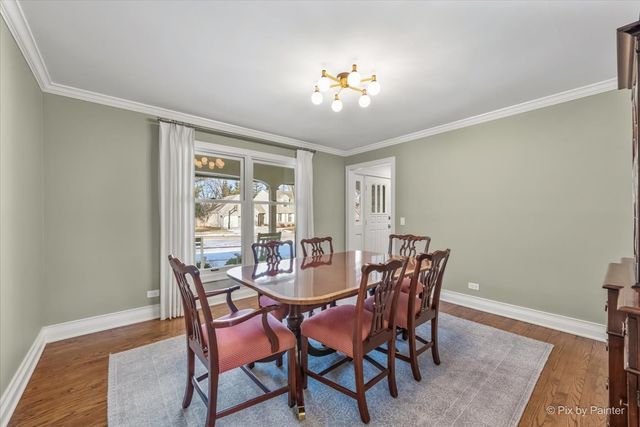 315 Minear Drive, Libertyville, IL 60048