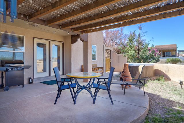 5751 Cody Road NE, Rio Rancho, NM 87144