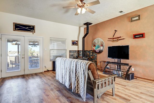 5751 Cody Road NE, Rio Rancho, NM 87144