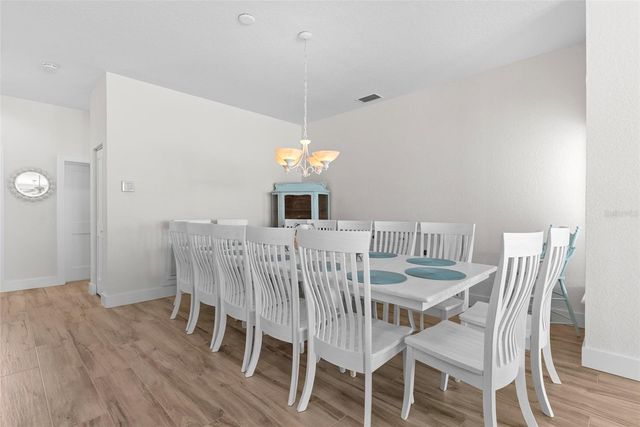 11445 9TH STREET E, Treasure Island, FL 33706