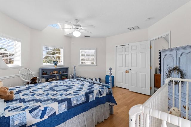 11445 9TH STREET E, Treasure Island, FL 33706