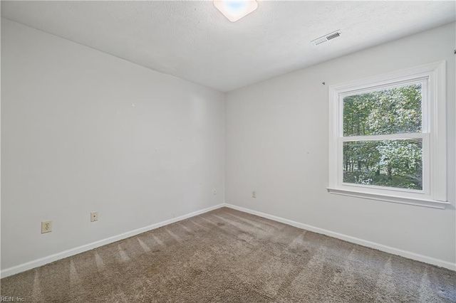 154 Smith ST, Poquoson, VA 23662