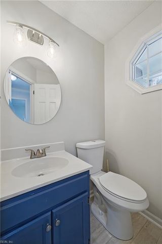 154 Smith ST, Poquoson, VA 23662