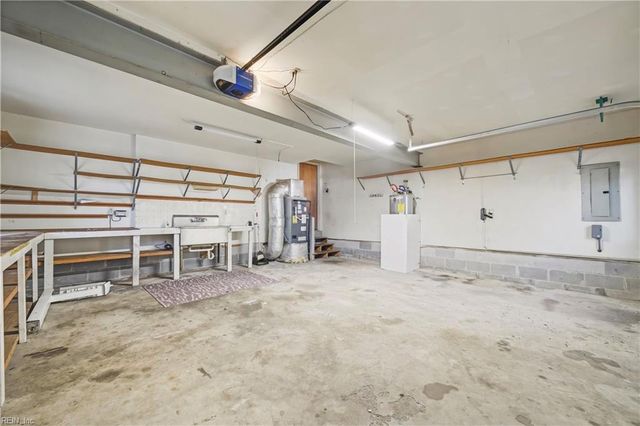 154 Smith ST, Poquoson, VA 23662