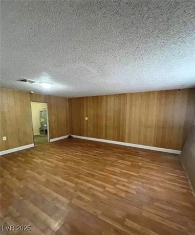 4341 San Mateo Street, North Las Vegas, NV 89032