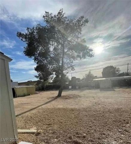 4341 San Mateo Street, North Las Vegas, NV 89032