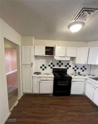 4341 San Mateo Street, North Las Vegas, NV 89032