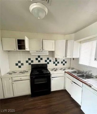 4341 San Mateo Street, North Las Vegas, NV 89032