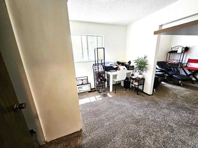 172 Bonnymede Rd Apt C, Pueblo, CO 81001