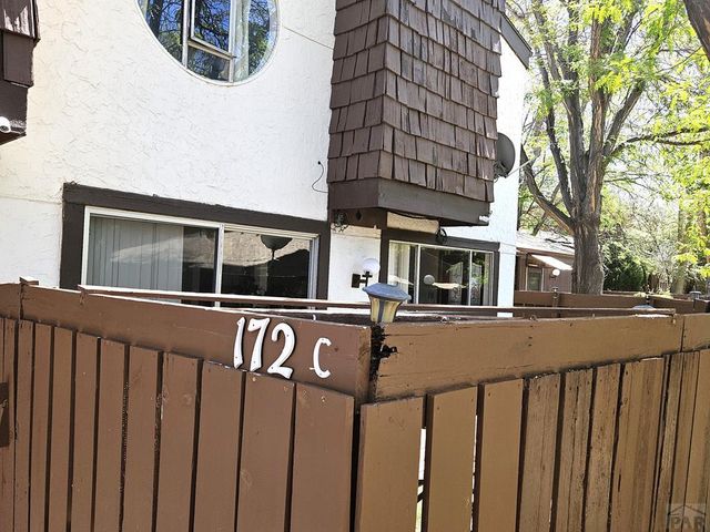 172 Bonnymede Rd Apt C, Pueblo, CO 81001