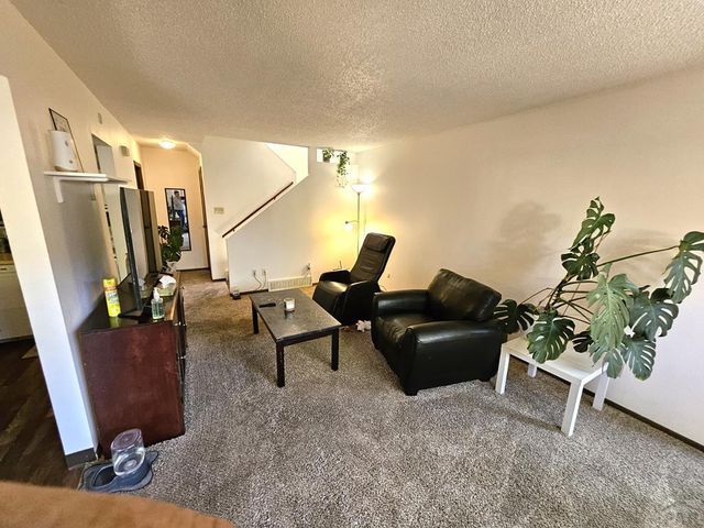 172 Bonnymede Rd Apt C, Pueblo, CO 81001