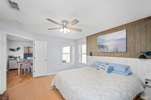 4111 Spinnaker Pl, Pensacola, FL 32507