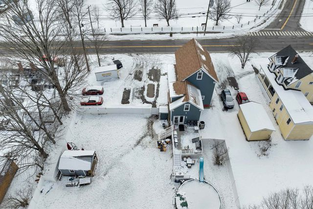 77 Central Street, Farmington, NH 03835