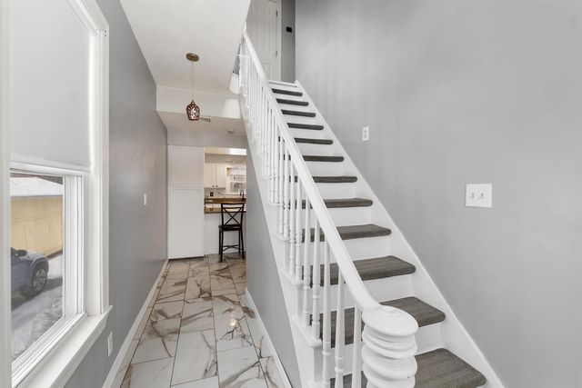 77 Central Street, Farmington, NH 03835