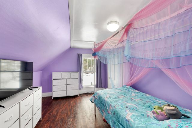 77 Central Street, Farmington, NH 03835