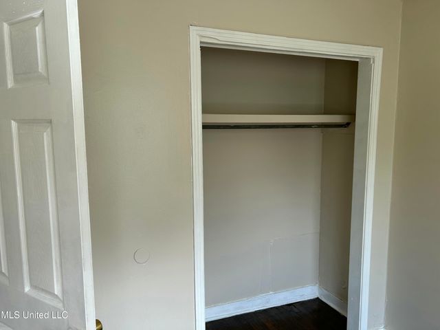 1110 Barbara Ann Drive, Jackson, MS 39204