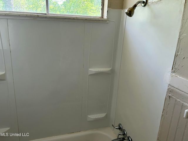 1110 Barbara Ann Drive, Jackson, MS 39204