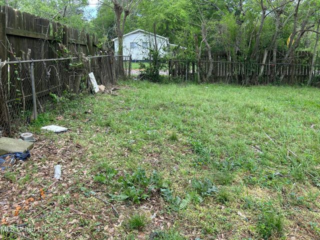 1110 Barbara Ann Drive, Jackson, MS 39204