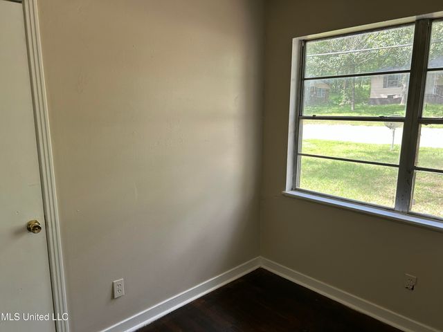 1110 Barbara Ann Drive, Jackson, MS 39204