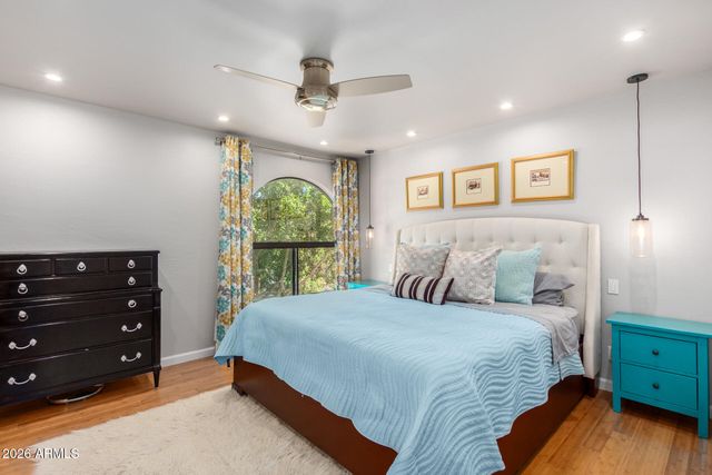 2500 N HAYDEN Road 33, Scottsdale, AZ 85257